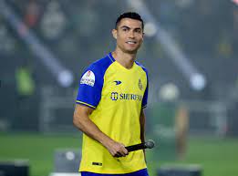 A signé avec Al Nassr FC, avec un salaire annuel de 200 millions d'euros